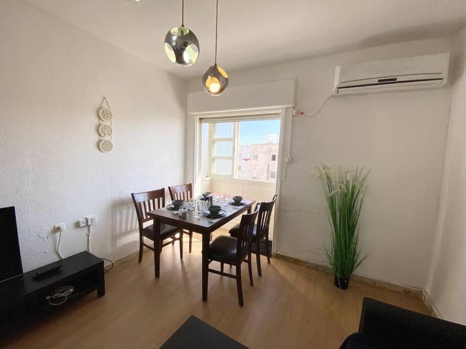 Amazing See Breeze In Kiryat Ym Qiryat Yam Exterior foto